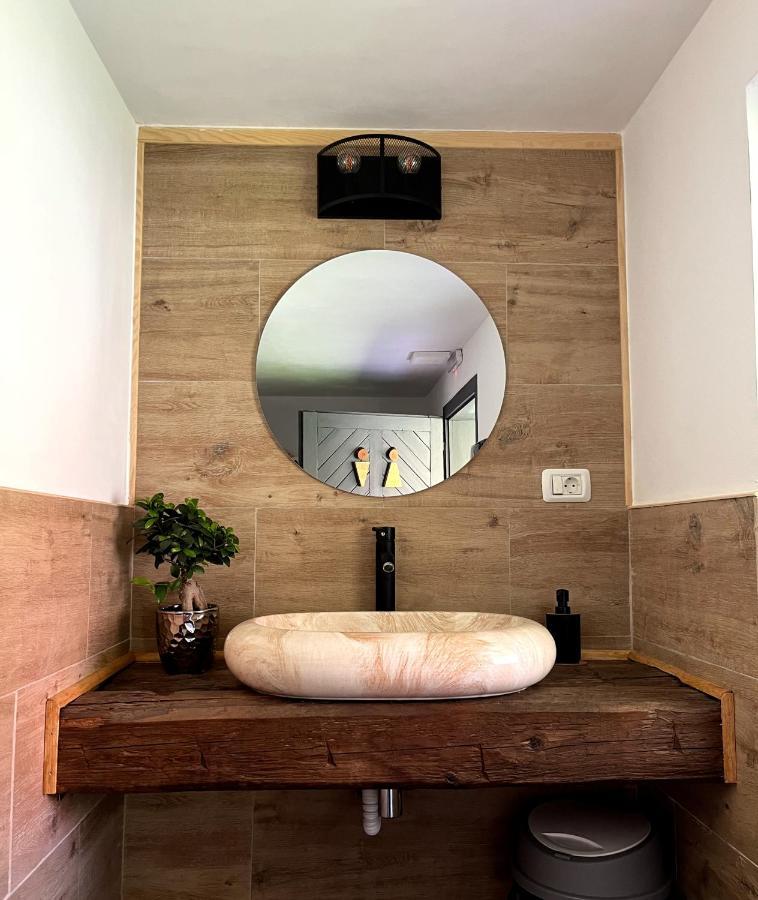 Flore'S Garden Glamping Bran  Bagian luar foto