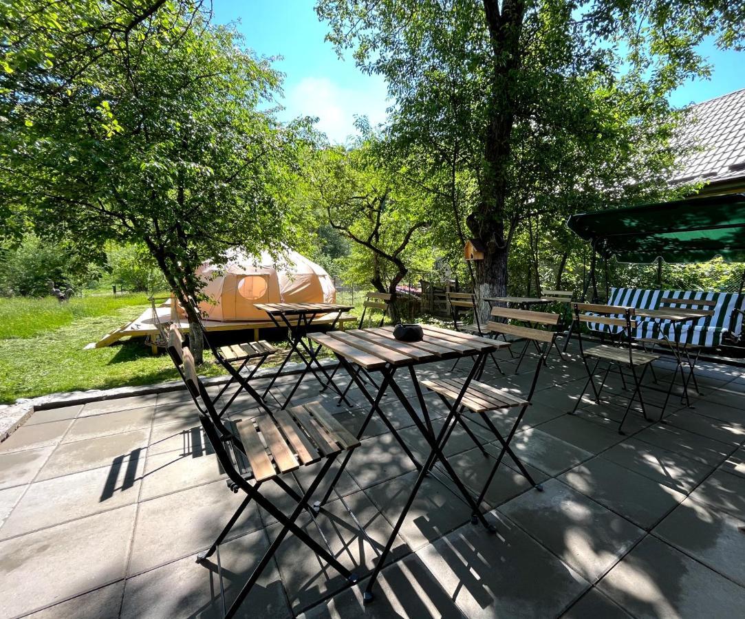 Flore'S Garden Glamping Bran  Bagian luar foto