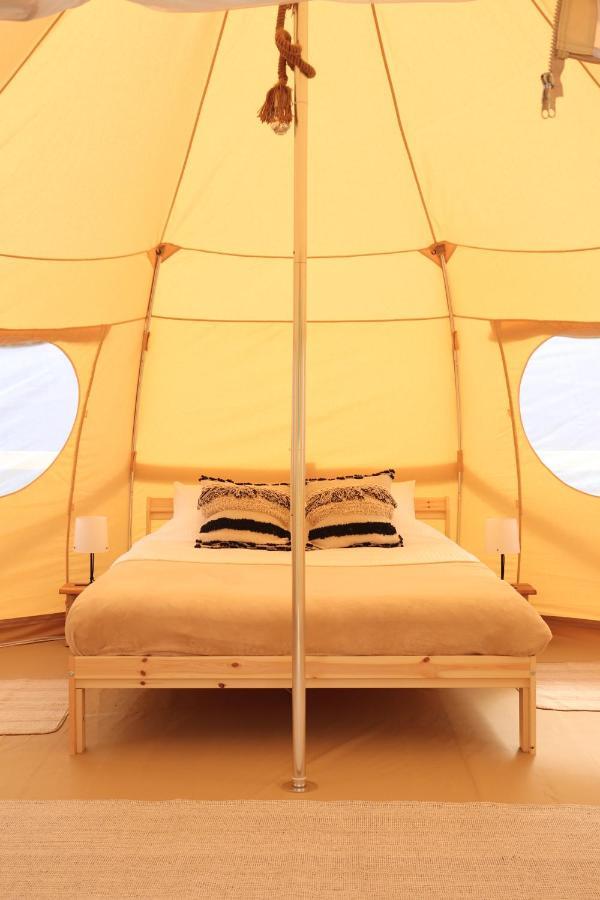 Flore'S Garden Glamping Bran  Bagian luar foto